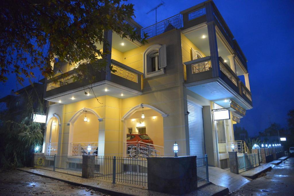 Royal'S Studios Loutra Edipsou  Bagian luar foto